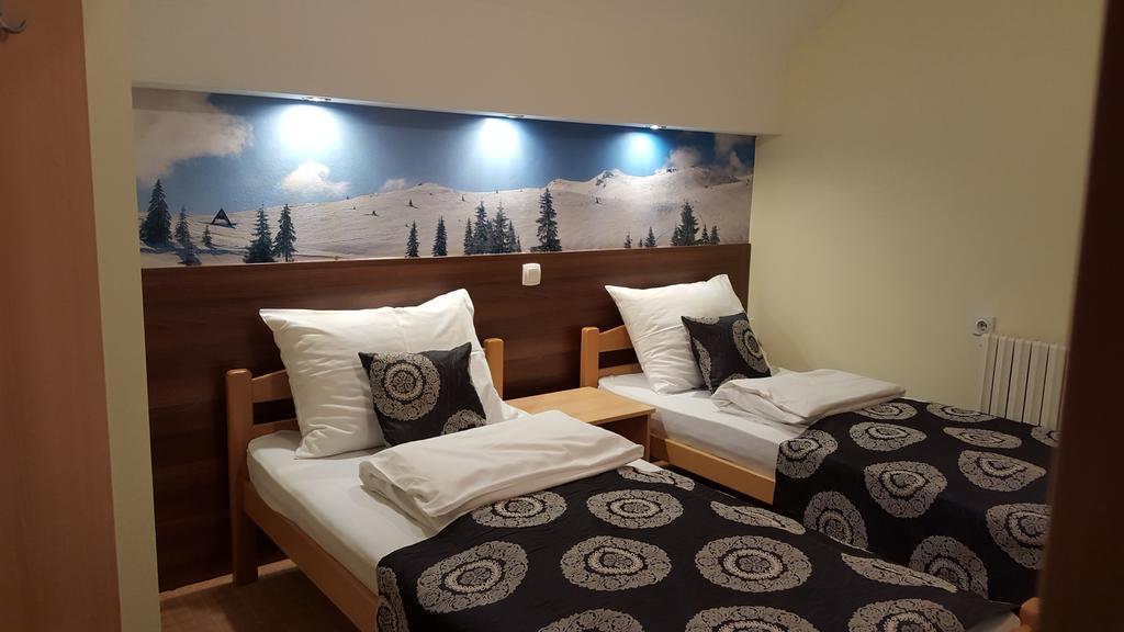 Guesthouse Lucic Jahorina Exteriör bild