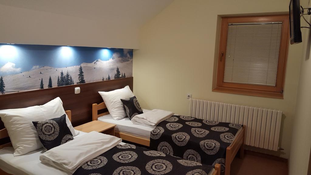 Guesthouse Lucic Jahorina Exteriör bild
