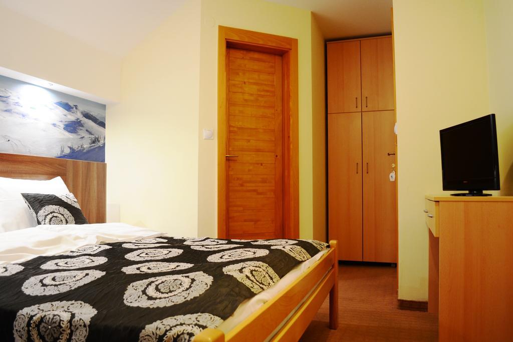 Guesthouse Lucic Jahorina Exteriör bild