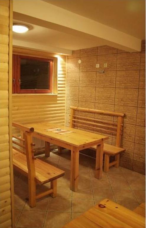 Guesthouse Lucic Jahorina Exteriör bild